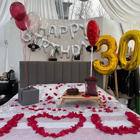 Cupola Glamping Dome