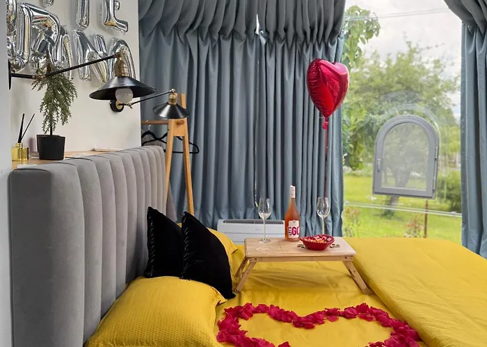 Cupola Glamping Dome